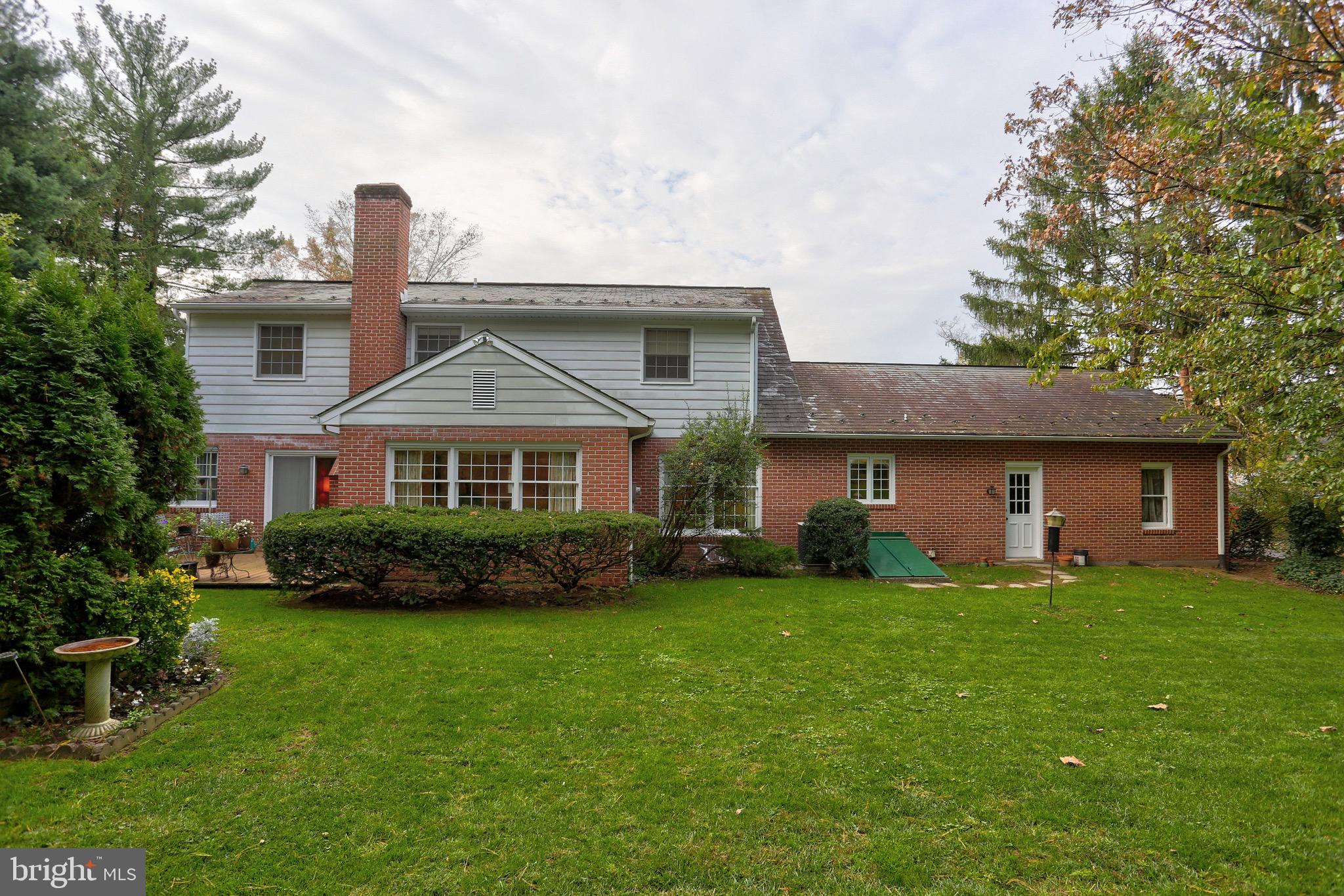 1275 Meadowbrook Road Lancaster, PA 17603 - Photo 8 of 54 Gallery Image 8
