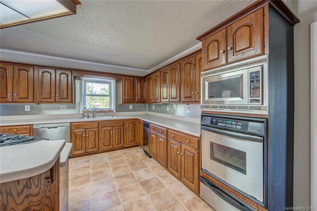 600 Crow Road Grover, NC 28073 - Photo 5 of 13 Gallery Image 5