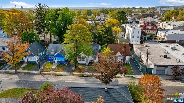 a picture of a bench in a building