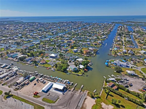 $547,000 | 3270 Hibiscus Drive, Hernando Beach, FL 34607