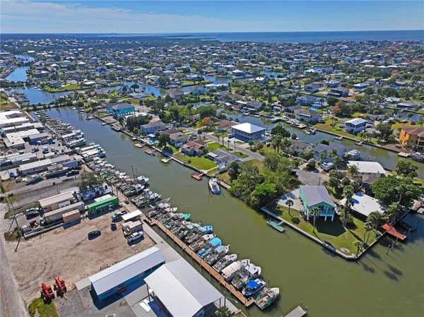 $547,000 | 3270 Hibiscus Drive, Hernando Beach, FL 34607