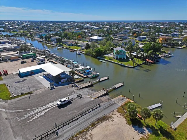 $547,000 | 3270 Hibiscus Drive, Hernando Beach, FL 34607