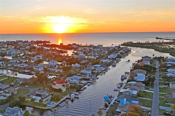 $547,000 | 3270 Hibiscus Drive, Hernando Beach, FL 34607