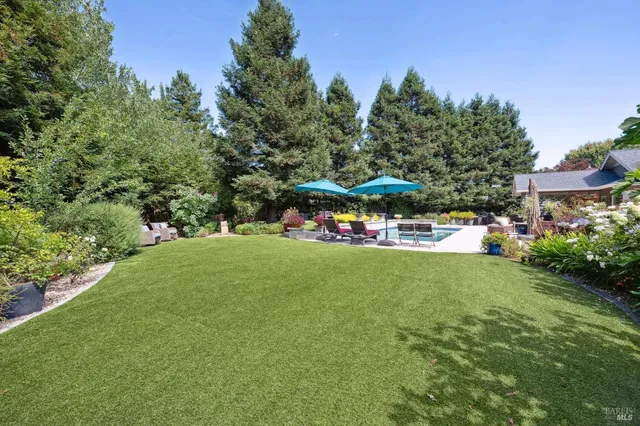 $2,390,000 | 4536 Bennett View Drive, Santa Rosa, CA 95404