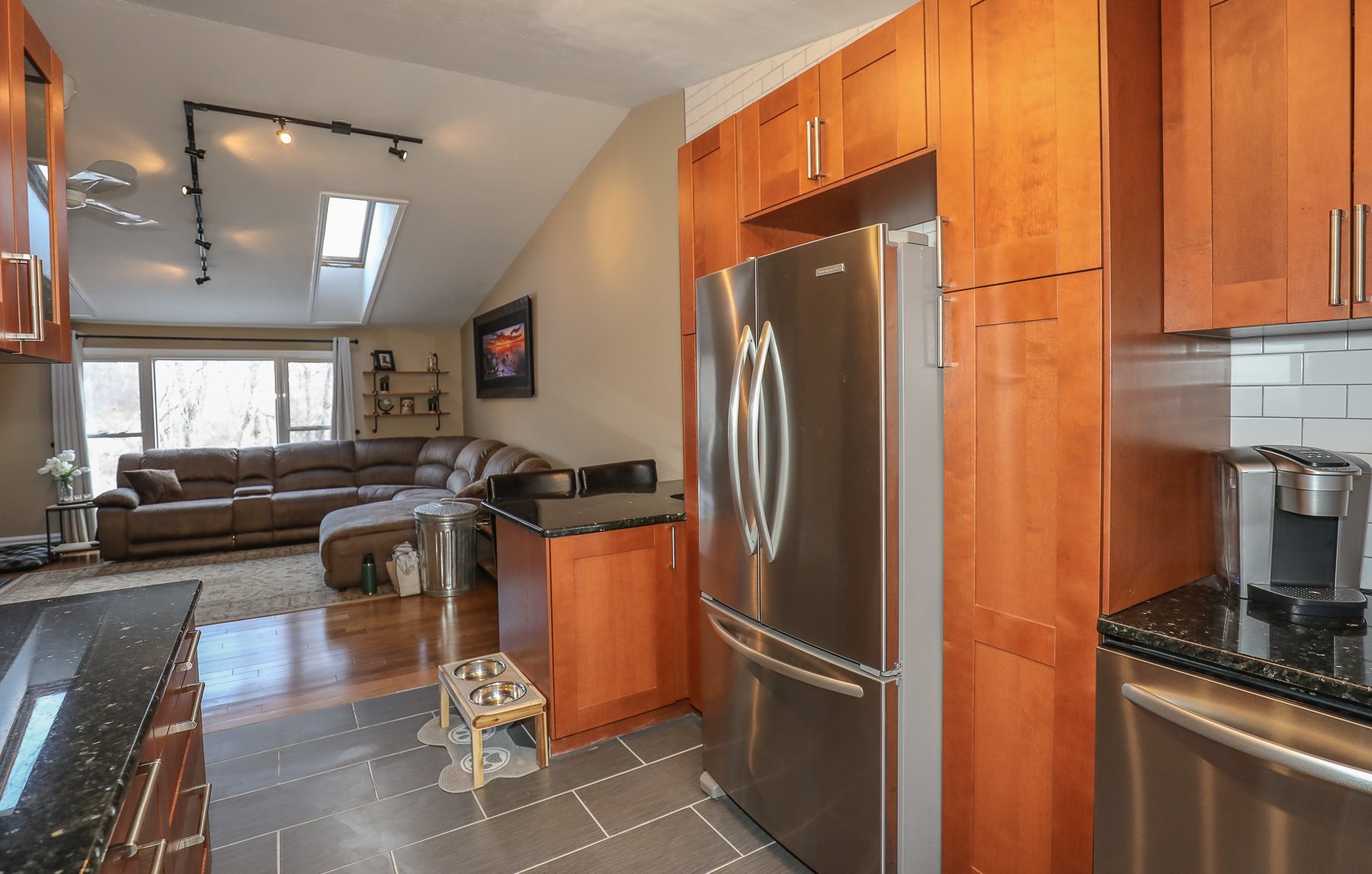 172 Morse Road Manchester, NH 03104 - Photo 7 of 37 Gallery Image 7