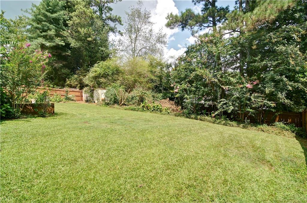 6428 Paradise Point Road Flowery Branch, GA 30542 - Photo 32 of 48 Gallery Image 32