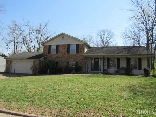 $279,900 | 1624 Terrace Drive, Mount Vernon, IN 47620
