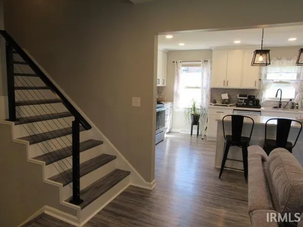 $279,900 | 1624 Terrace Drive, Mount Vernon, IN 47620