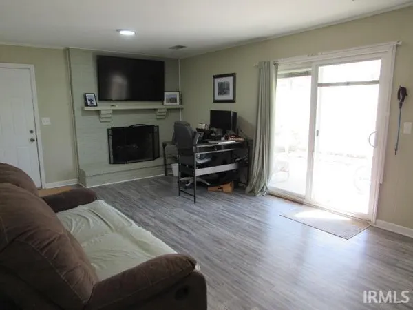 $279,900 | 1624 Terrace Drive, Mount Vernon, IN 47620