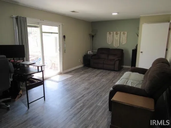 $279,900 | 1624 Terrace Drive, Mount Vernon, IN 47620