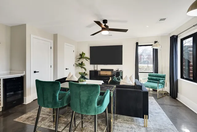 $3,500 | 400 East Pontotoc Avenue, Memphis, TN 38126