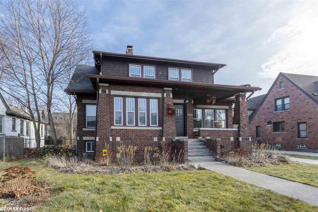 830 Barrington Road Grosse Pointe Park, MI 48230 - Photo 2 of 31