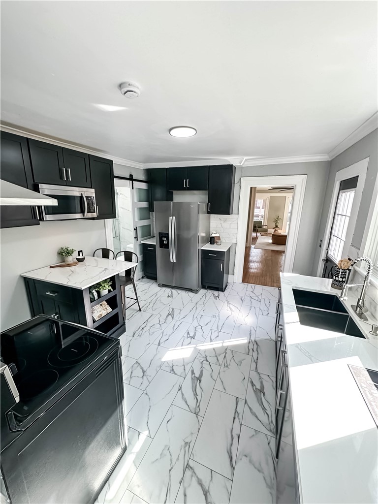 59 Rowley Street Rochester, NY 14607 - Photo 3 of 30