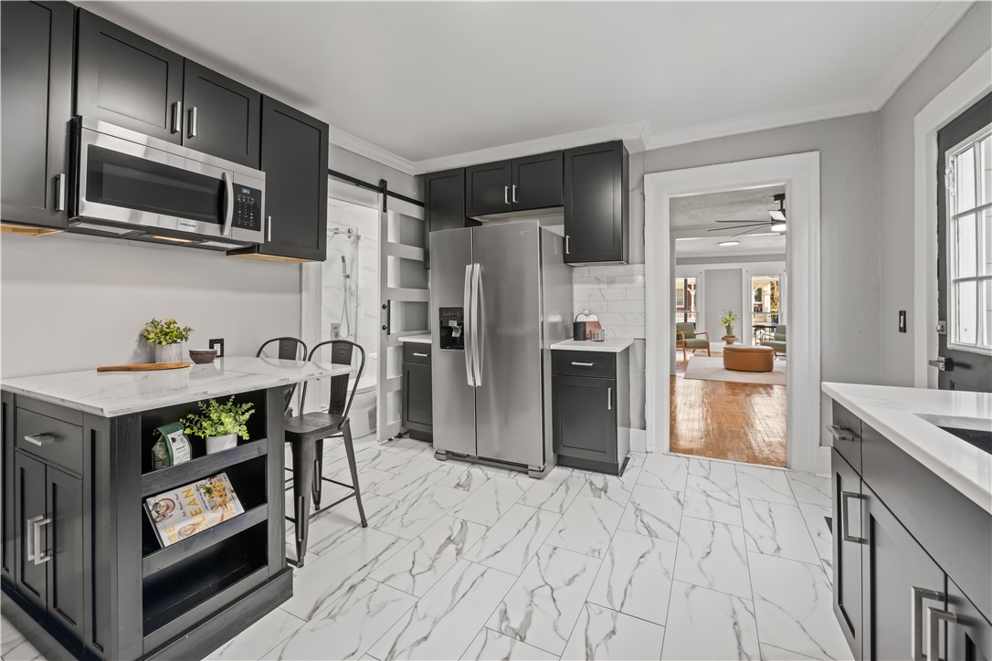 59 Rowley Street Rochester, NY 14607 - Photo 4 of 30