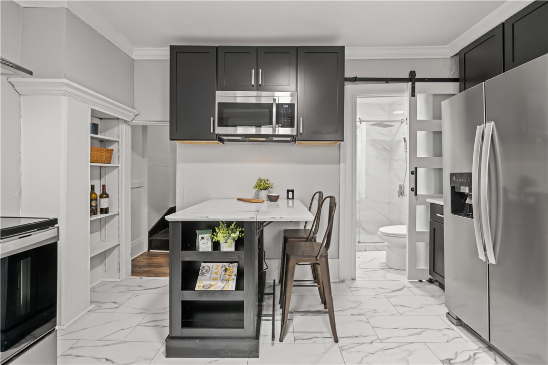 59 Rowley Street Rochester, NY 14607 - Photo 5 of 30