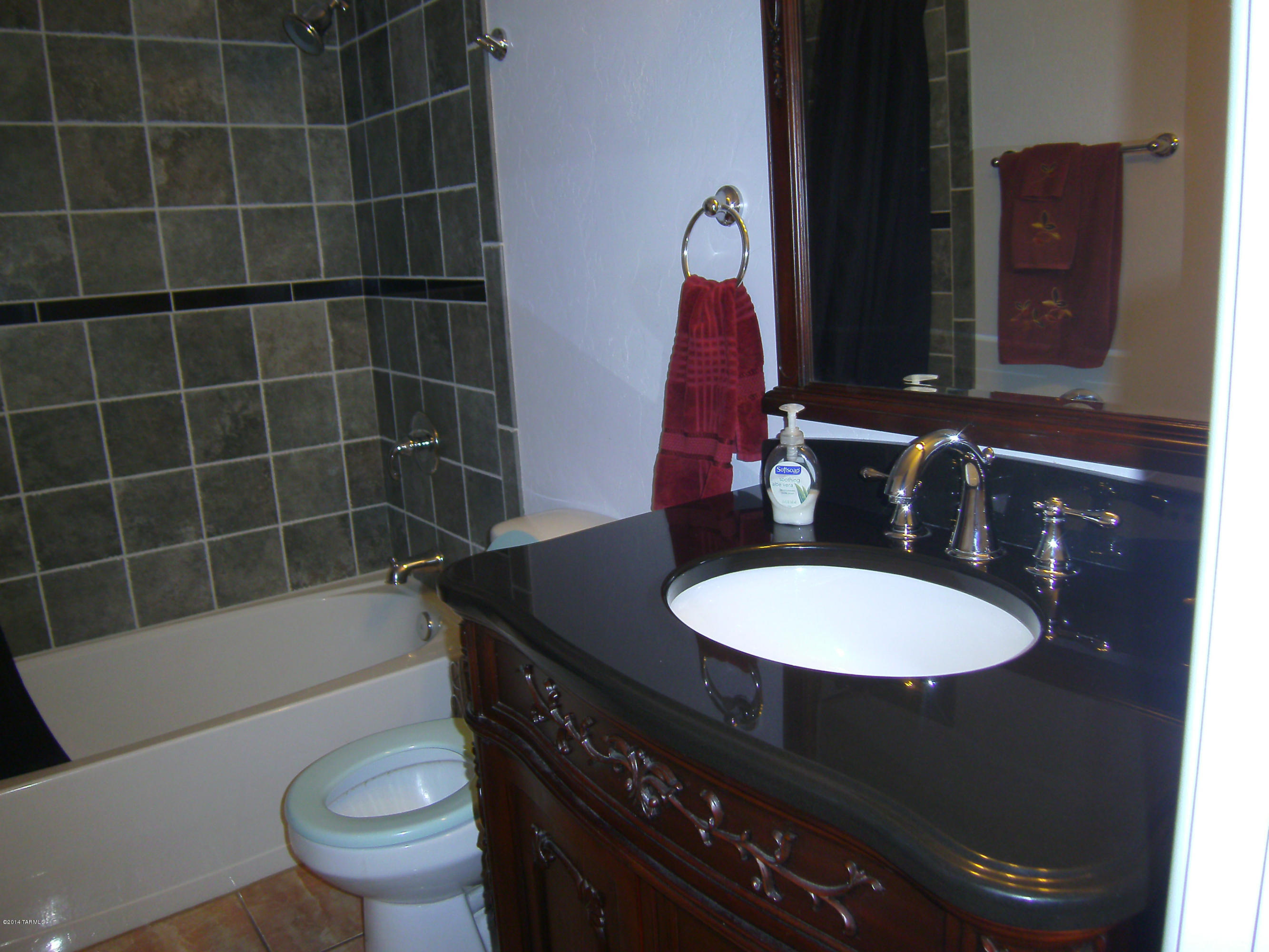 11561 East Tanque Verde Road Tucson, AZ 85749 - Photo 10 of 33
