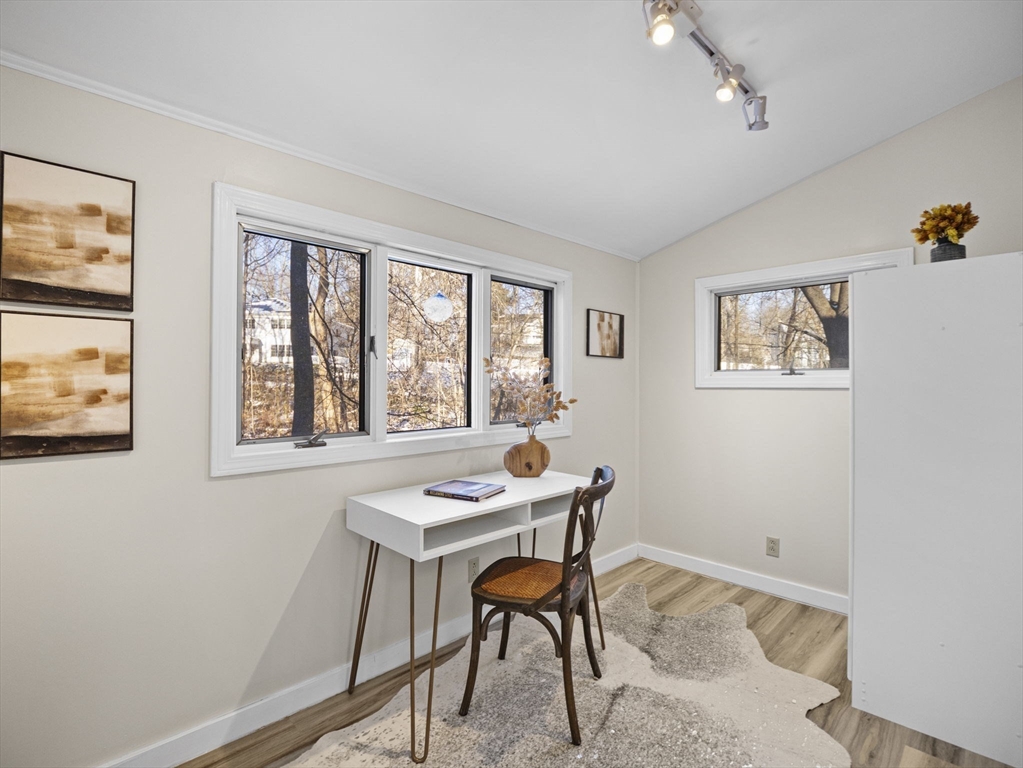 447 Stevens Street North Andover, MA 01845 - Photo 9 of 32