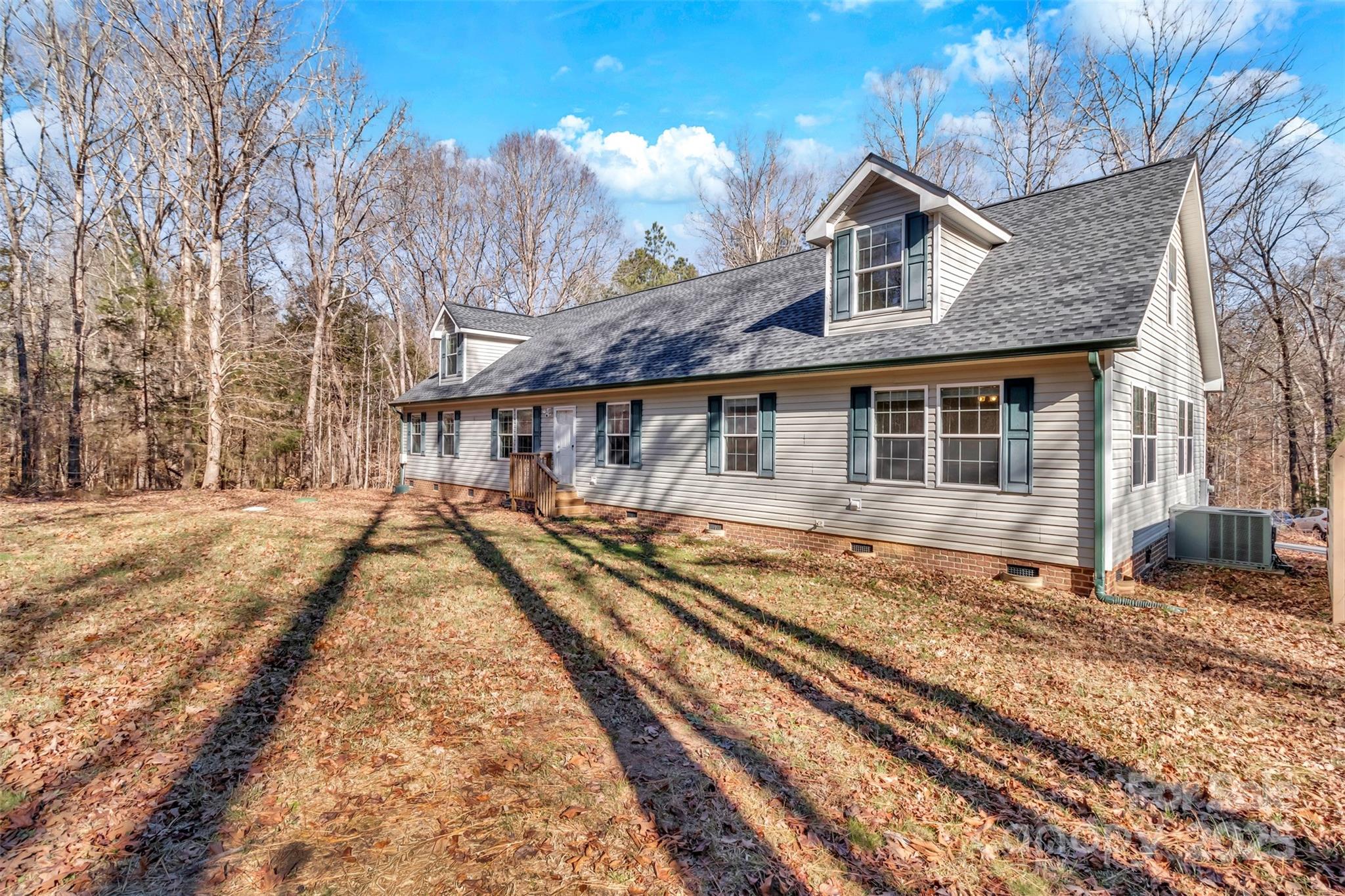 530 Ole Simpson Place Catawba, SC 29704 - Photo 2 of 36 a front view of a house with a yard