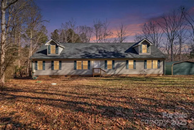 $500,000 | 530 Ole Simpson Place, Catawba, SC 29704