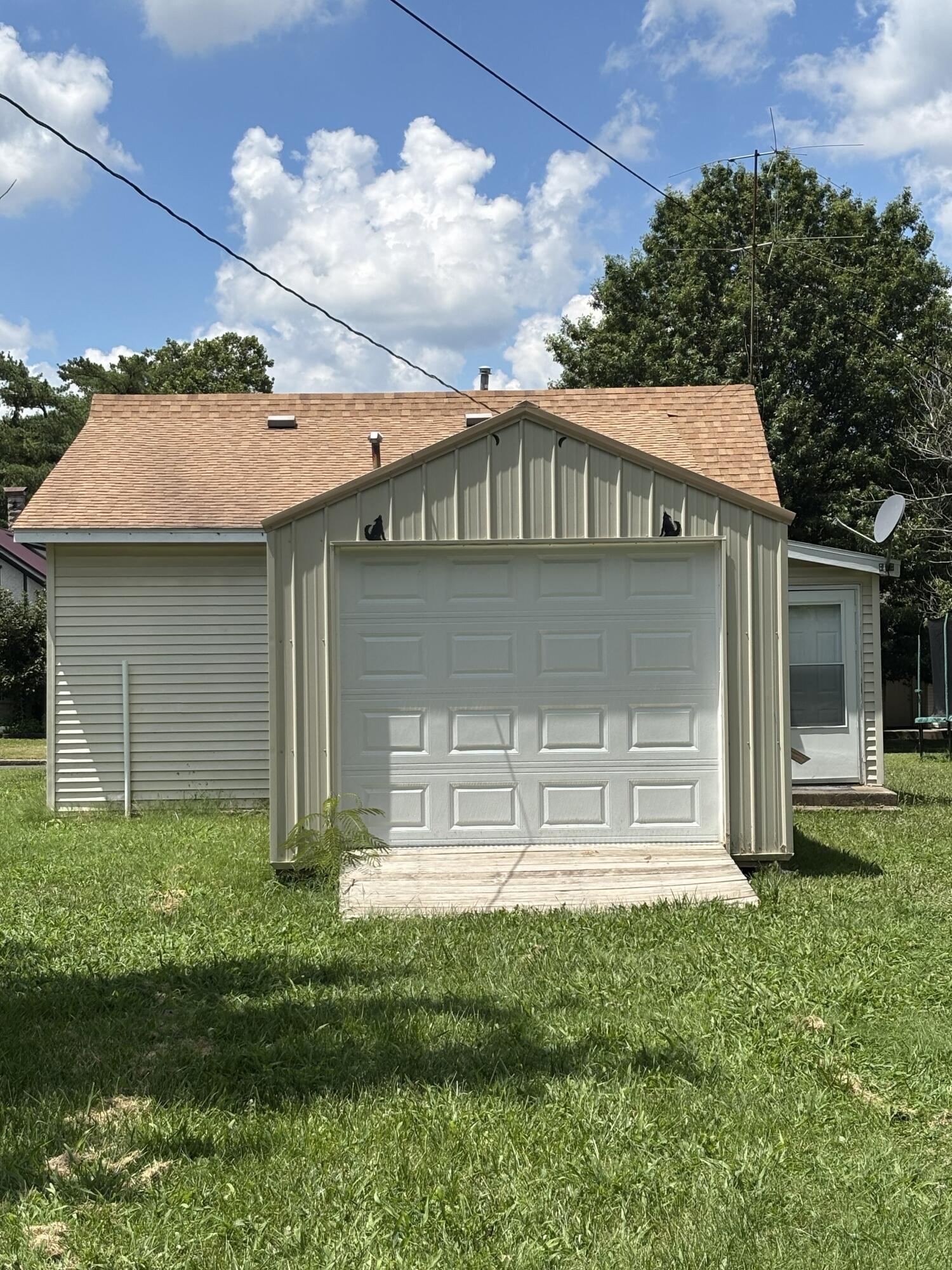 507 3rd Street Monett, MO 65708 - Photo 22 of 22 IMG_2338