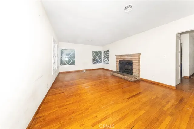 $1,600,000 | 7719 Yolanda Avenue, Reseda, CA 91335