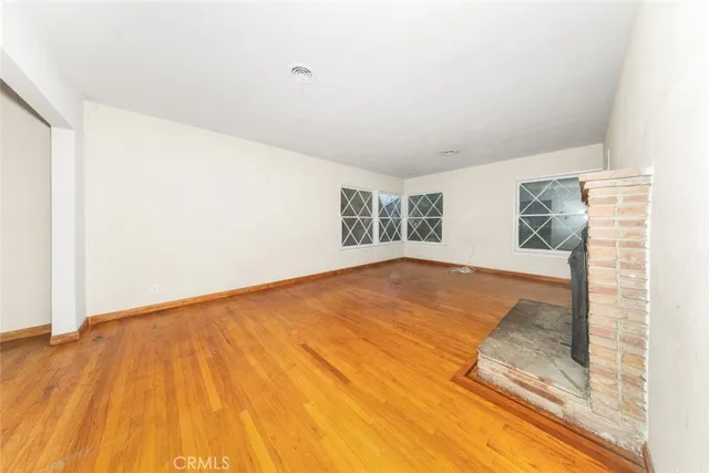 $1,600,000 | 7719 Yolanda Avenue, Reseda, CA 91335