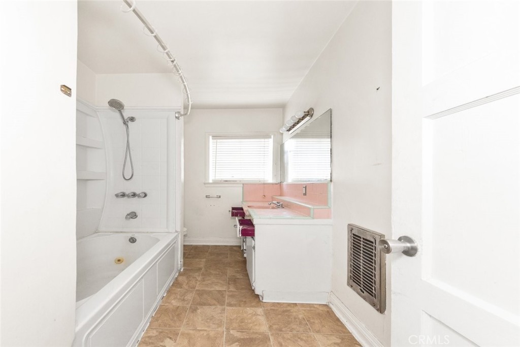 7719 Yolanda Avenue Reseda, CA 91335 - Photo 22 of 30