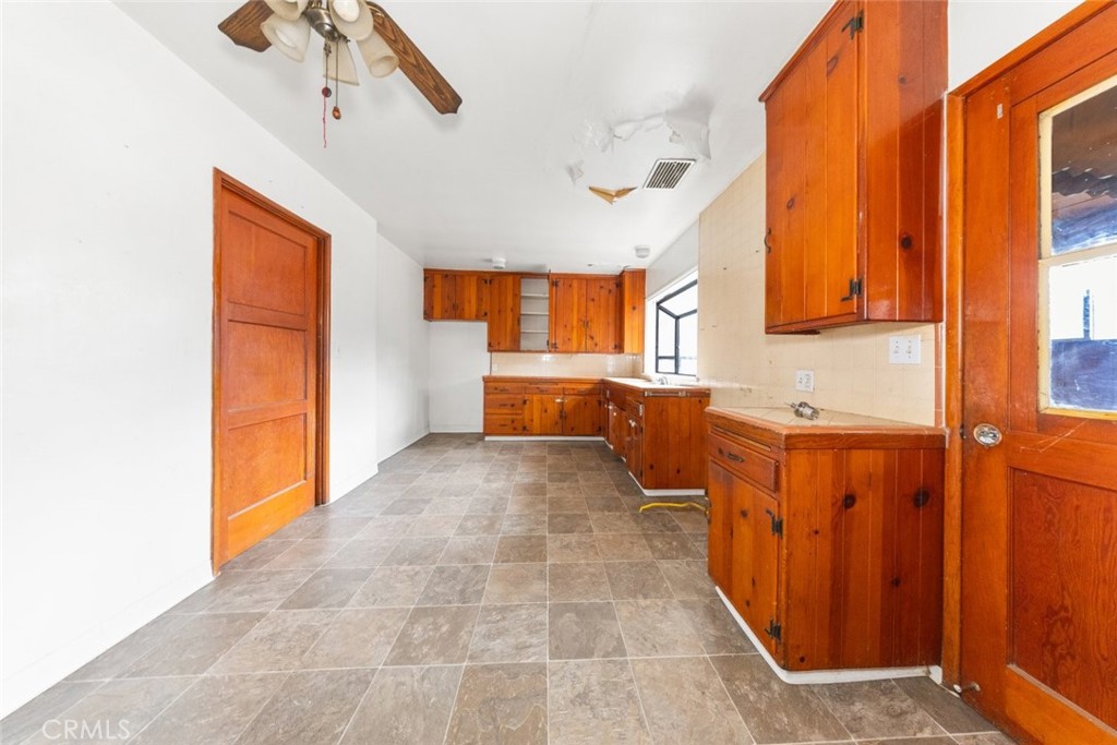 7719 Yolanda Avenue Reseda, CA 91335 - Photo 25 of 30