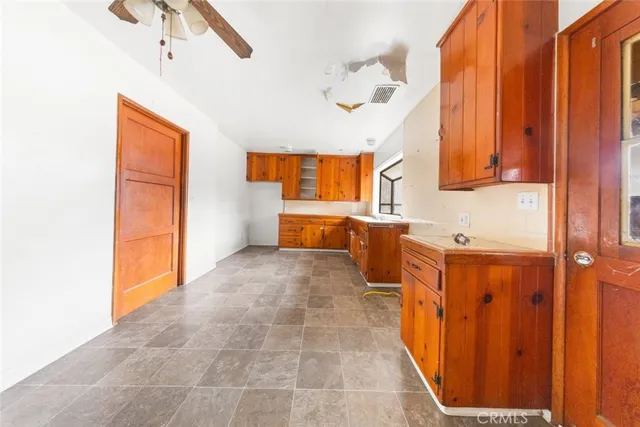 $1,600,000 | 7719 Yolanda Avenue, Reseda, CA 91335