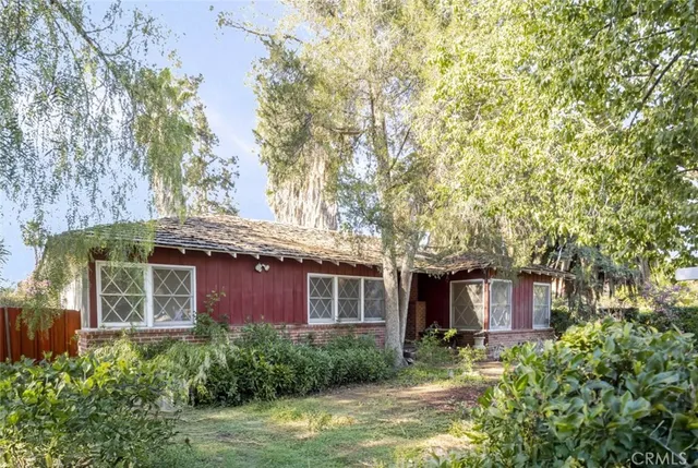 $1,600,000 | 7719 Yolanda Avenue, Reseda, CA 91335