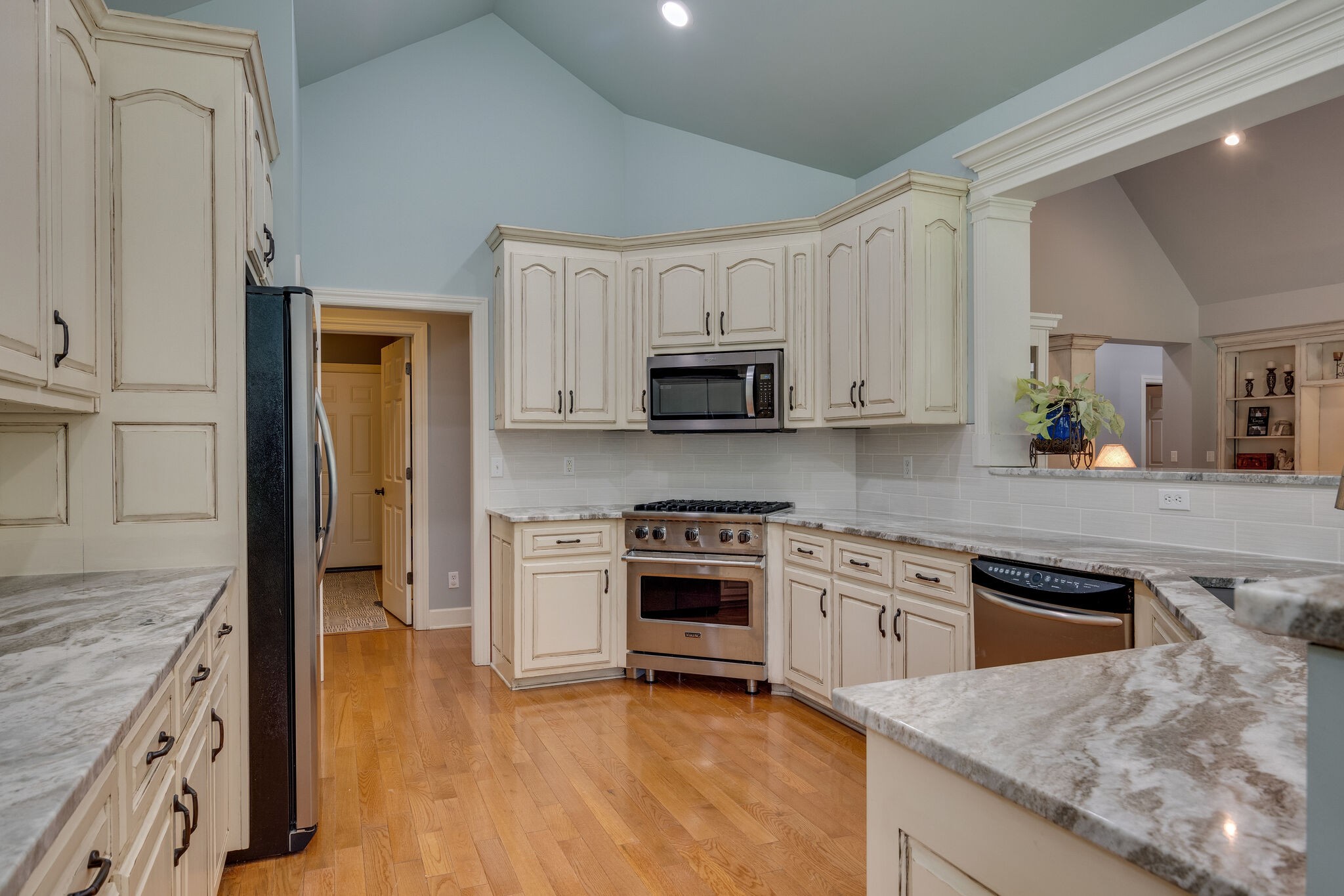640 Longbranch Road Hohenwald, TN 38462 - Photo 16 of 49 Gallery Image 16