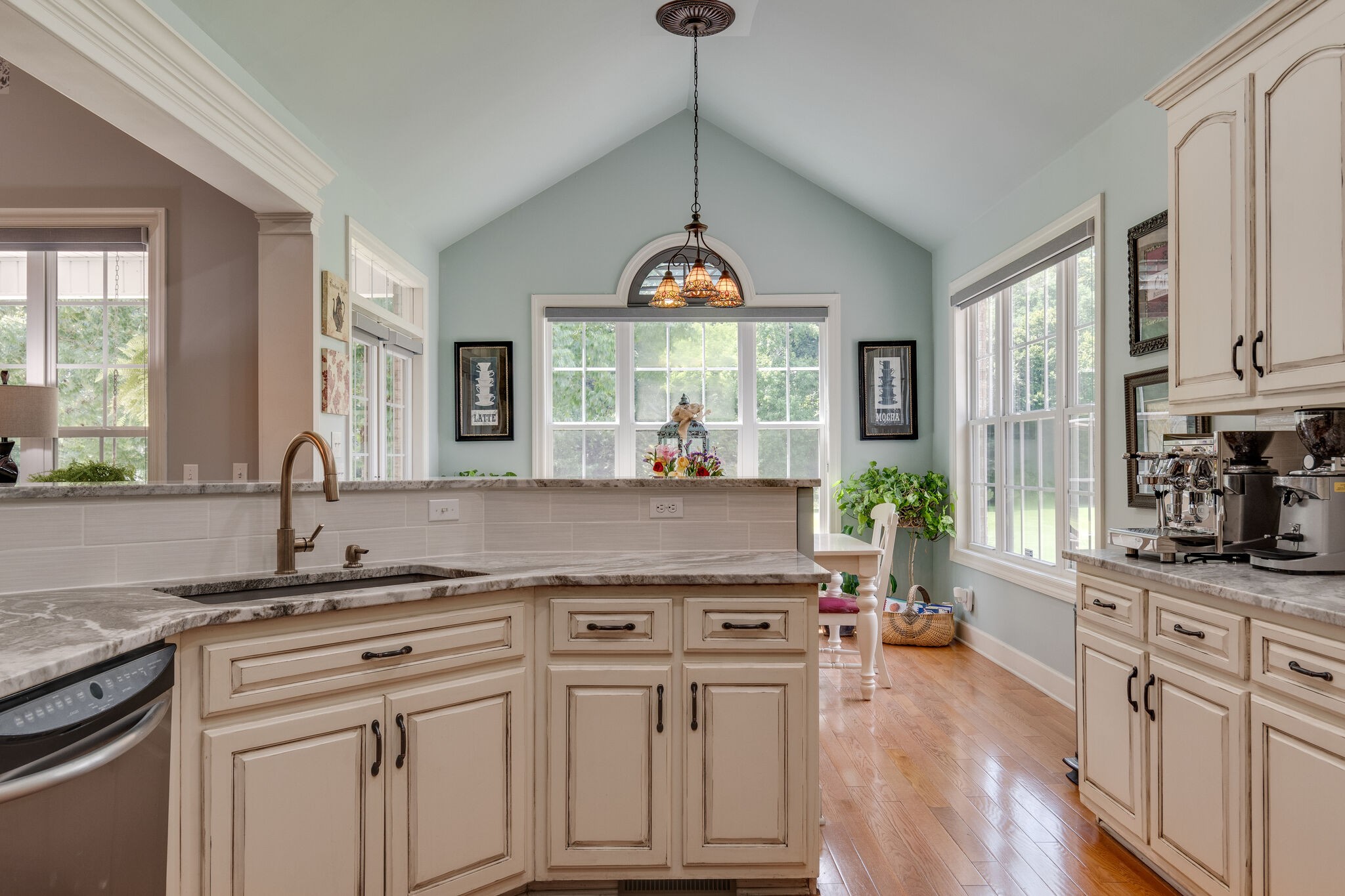 640 Longbranch Road Hohenwald, TN 38462 - Photo 19 of 49 Gallery Image 19