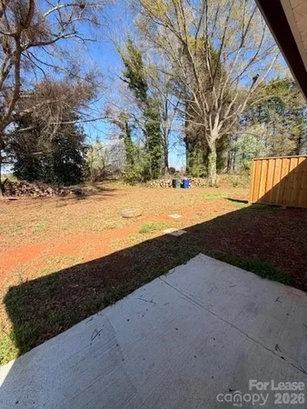 $1,195 | 904 8th Avenue Southwest, Conover, NC 28613