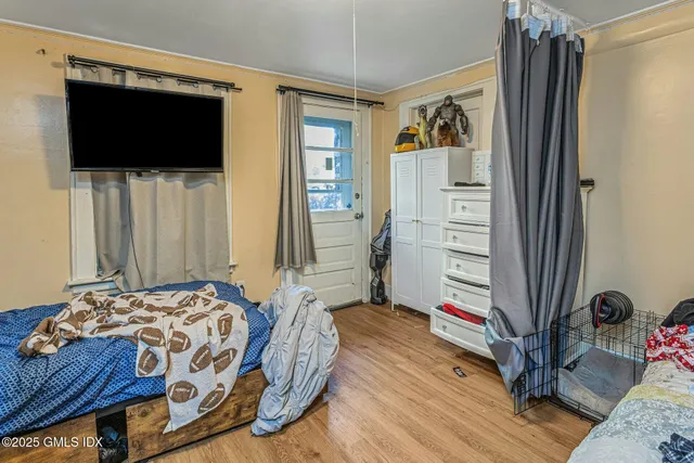 $1,225,000 | 38 Alexander Street, Greenwich, CT 06830