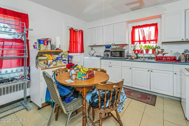 $1,225,000 | 38 Alexander Street, Greenwich, CT 06830