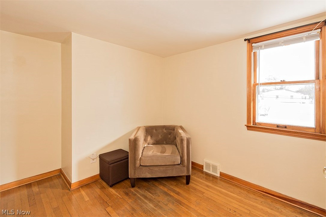 1117 Winston Road Cleveland, OH 44121 - Photo 19 of 31