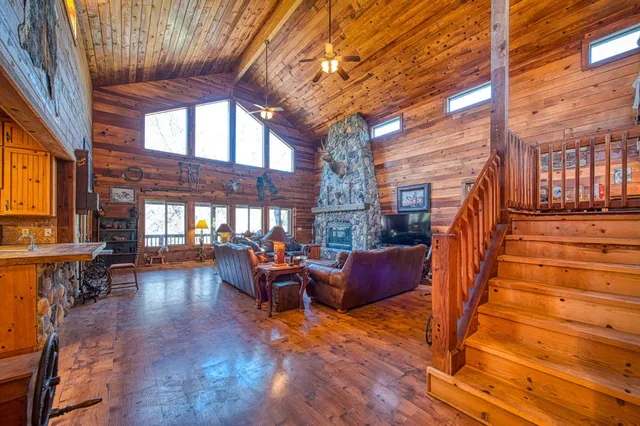 $1,199,900 | 36039 Cranmore Lane, Tollhouse, CA 93667