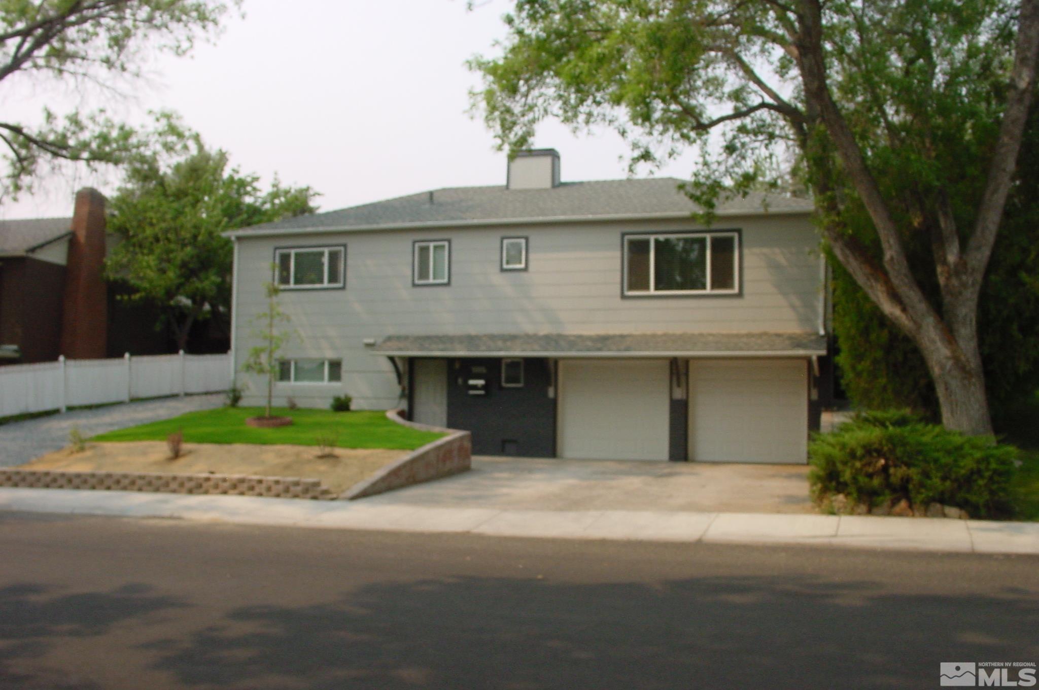 945 Bowman Drive Reno, NV 89503 - Photo 1 of 21 Photo 1
