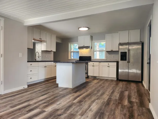 $1,995 | 1714 Rowland Avenue, Madison, WI 53704