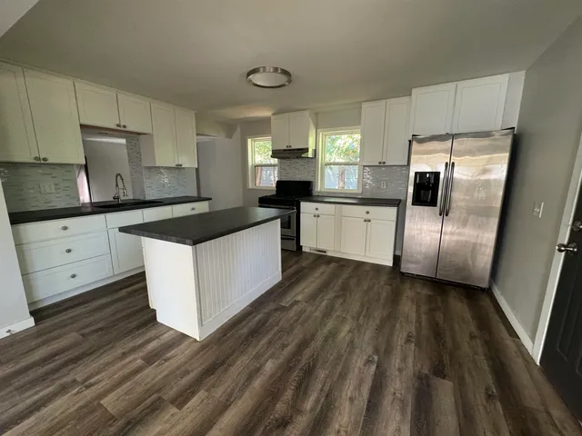 $1,995 | 1714 Rowland Avenue, Madison, WI 53704