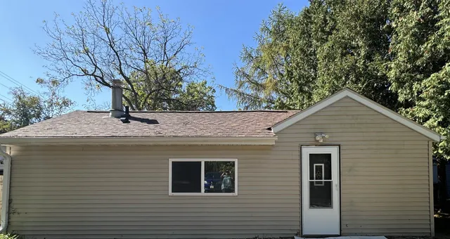 $1,995 | 1714 Rowland Avenue, Madison, WI 53704