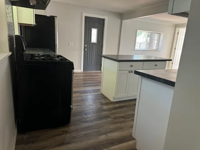 $1,995 | 1714 Rowland Avenue, Madison, WI 53704