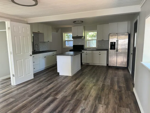 $1,995 | 1714 Rowland Avenue, Madison, WI 53704