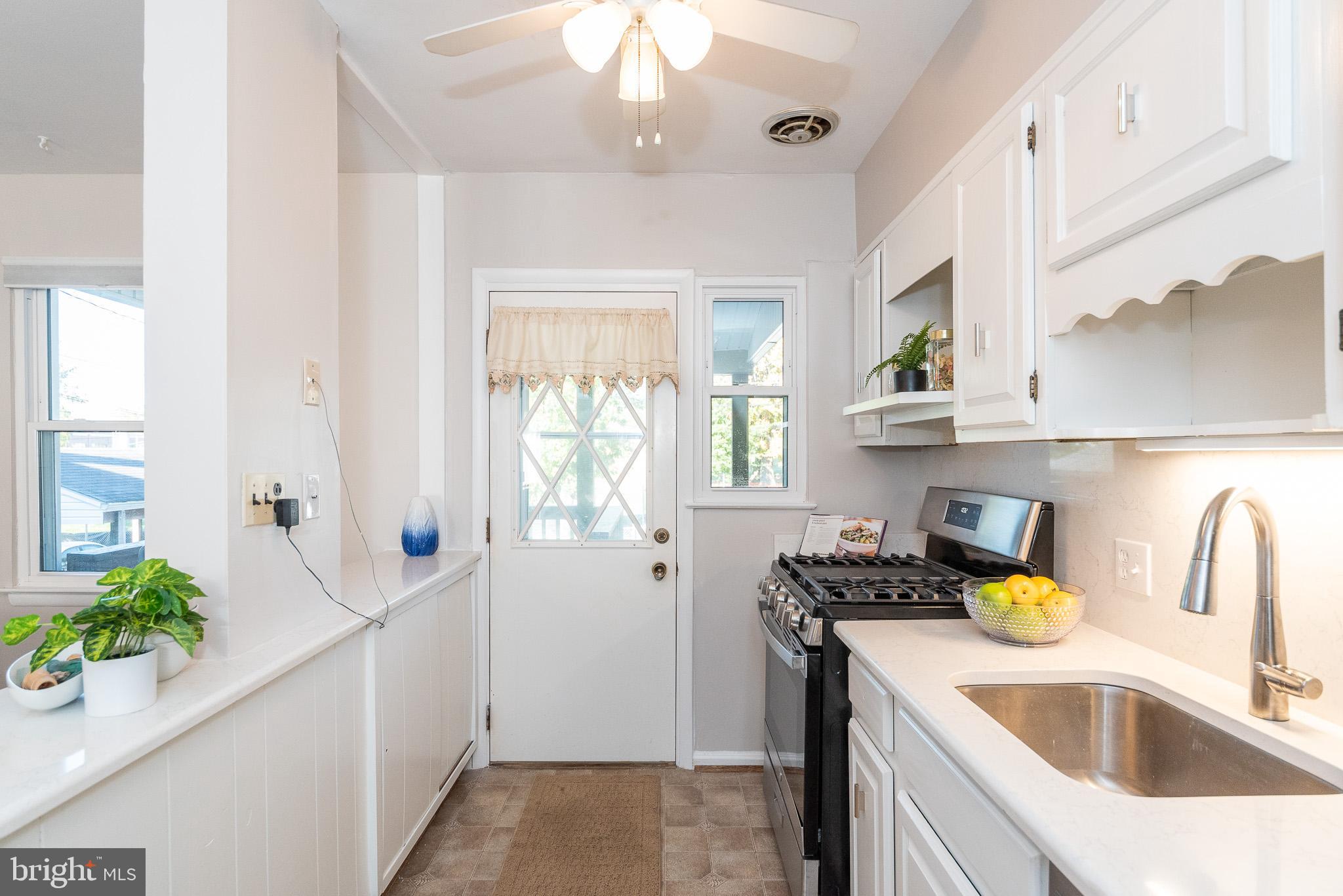 7307 Berkshire Road Baltimore, MD 21224 - Photo 16 of 42 Gallery Image 16
