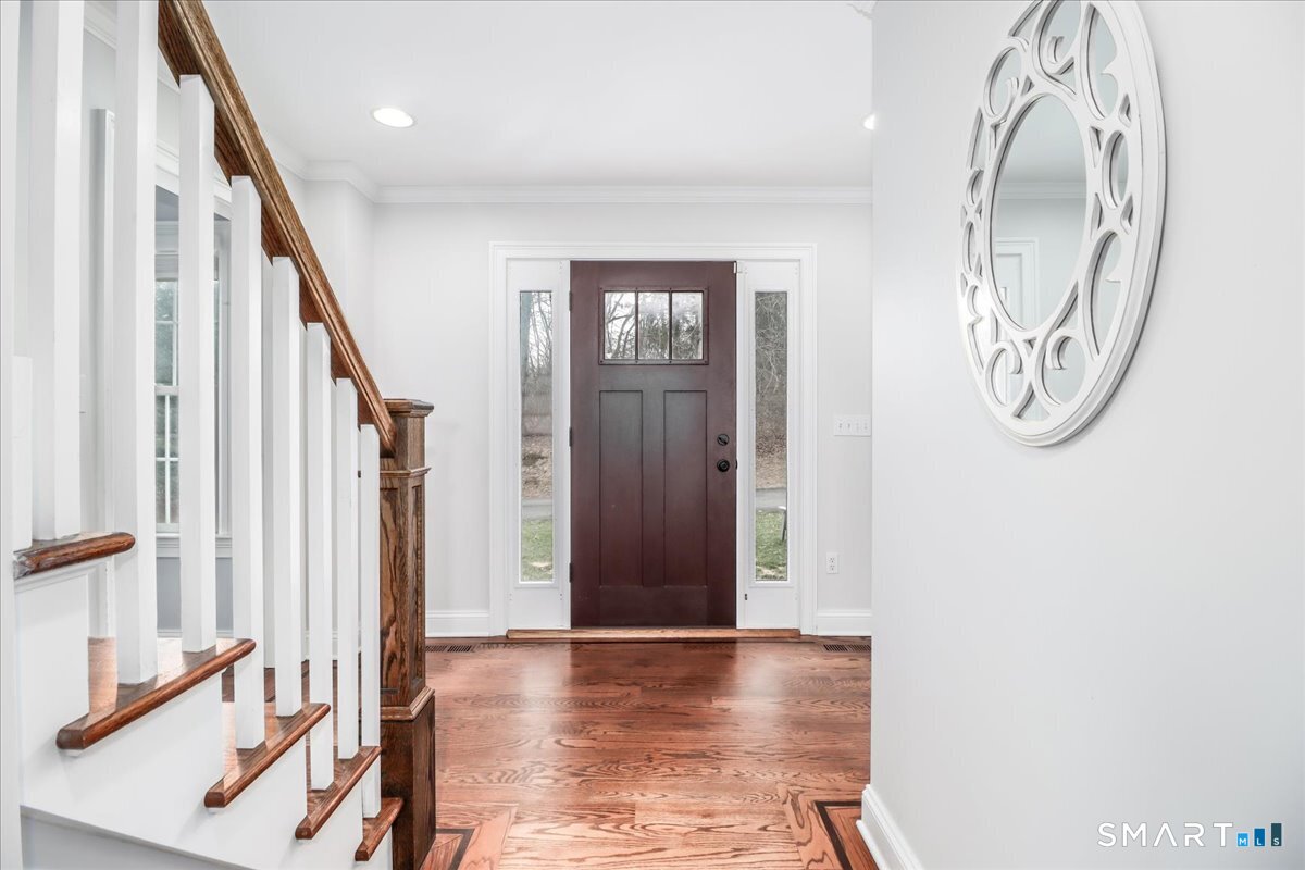 27 Nashville Rd Extension Bethel, CT 06801 - Photo 5 of 41