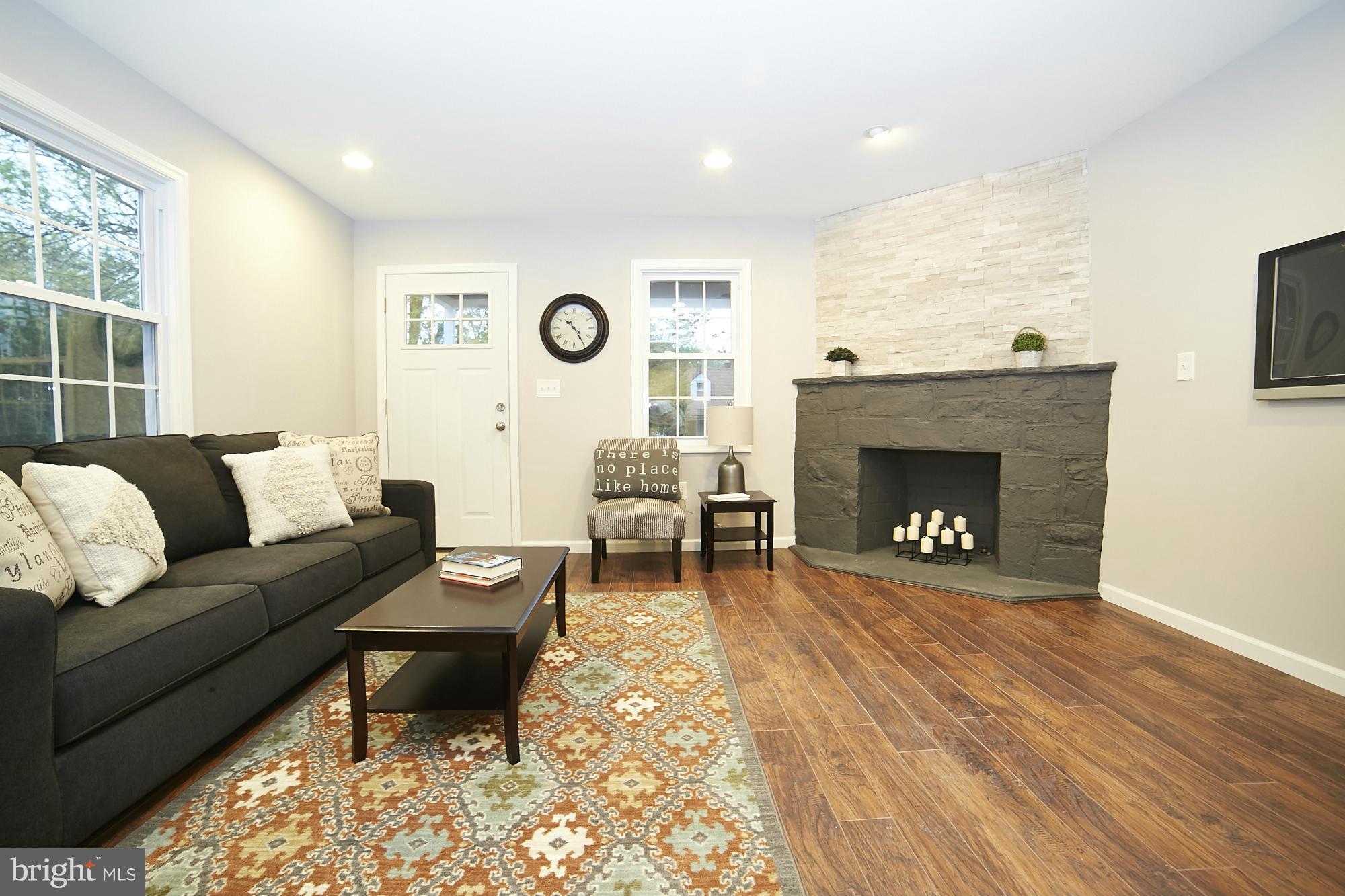 2129 Southland Road Baltimore, MD 21207 - Photo 1 of 30 Living Room