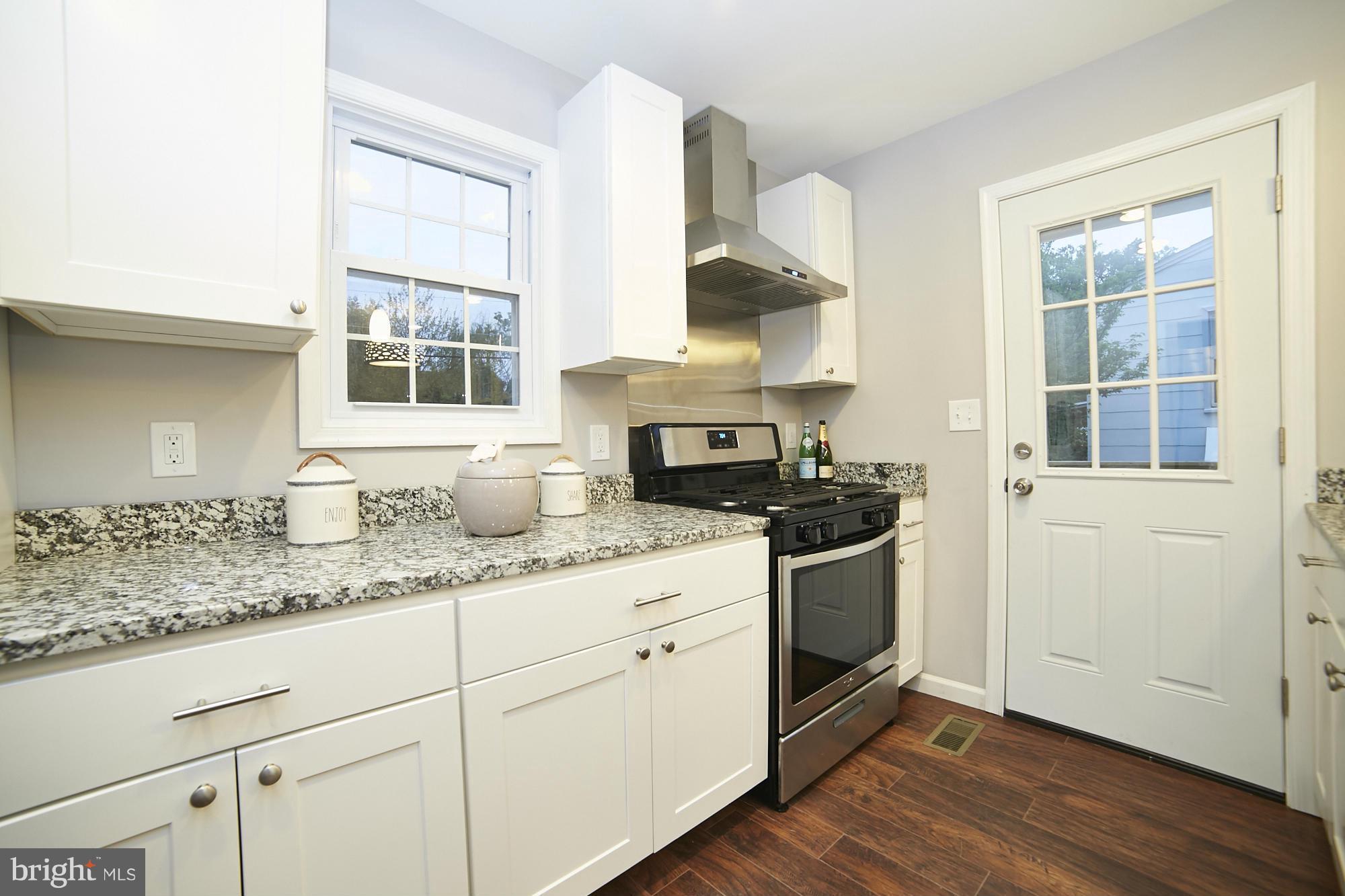 2129 Southland Road Baltimore, MD 21207 - Photo 12 of 30 Kitchen