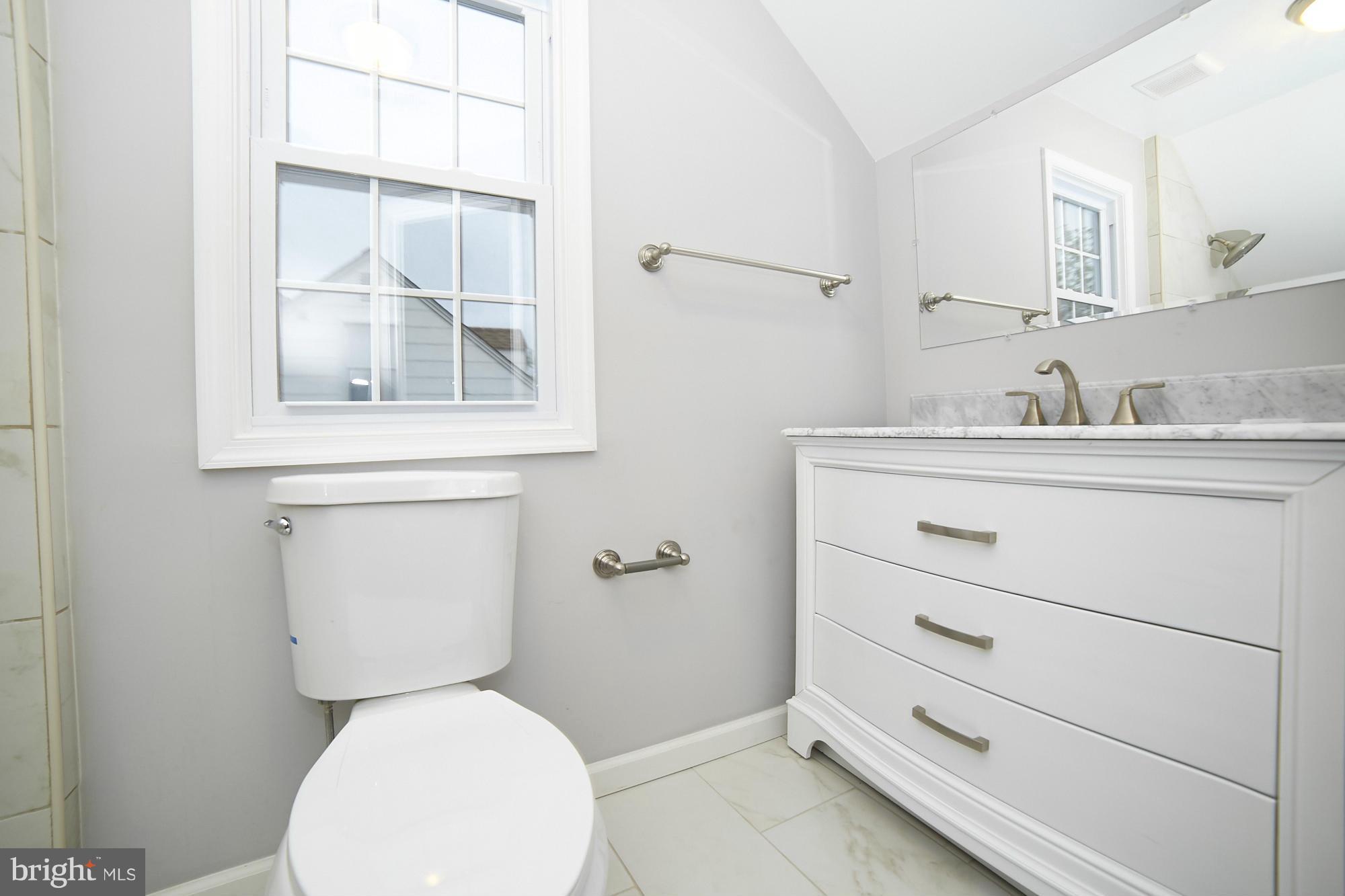 2129 Southland Road Baltimore, MD 21207 - Photo 24 of 30 Bath (Master)