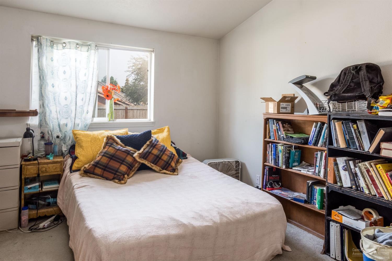 20726 Gallop Road Bend, OR 97701 - Photo 13 of 19 Additional Photo