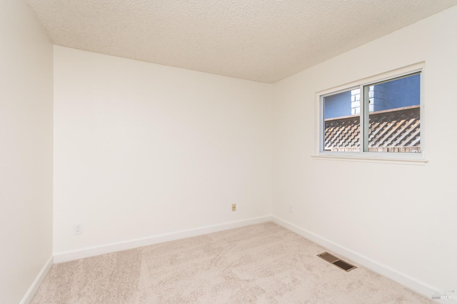 18 Creekview Court Santa Rosa, CA 95409 - Photo 28 of 55